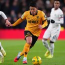 황희찬 시즌 첫 도움…울버햄튼, 첼시에 져 리그컵 16강 탈락 이미지