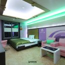 우주모텔 이미지