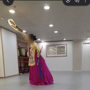 우아한 몸짓, 한국무용 이미지