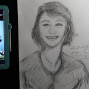 연필인물화 이미지