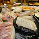 바이더웨이 경포비치점 | 강릉맛집 분위기좋은 핫플 강문동횟집 경포팔도강산
