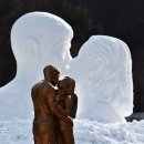 태양의 후예 동상 이미지