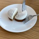 드엠(DeM)