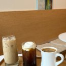 홀톤커피 | 야당역카페 홀톤커피 바닐라라떼, 수제 크림라떼 맛집 🖤