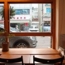 딸기애견미용실 | 난 왜 강동구 주민이 아닌가, 애견 동반 강동구청카페 '머치모어'