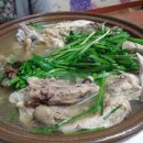 산닭백숙 이미지