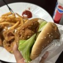 맘스터치 안성한경대점 이미지