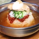 황금밀면 이미지