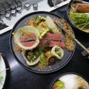 숯불에서 살린 촉촉한 육즙, 짙은 훈연 향에 매료되는 우드파이어 그릴 맛집 3 이미지