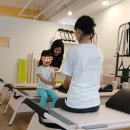 체형교정 모델워킹(1~3학년) | 일산 모녀 모자 필라테스 추천: 엄마랑 아이랑 듀엣 레슨