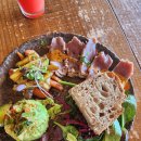 아너스트 (Honest) 이미지