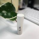 ILIA 일리아 발미 틴트 하이드레이팅 립밤 촉촉한립 데일리립 BALMY TINT HOLD ME 베이지립