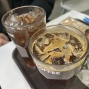 빽다방(구파발역점) | 구파발 빽다방 고메버터, 명란 소금빵, 긴페스츄리와플과 한정 달력 후기!