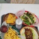 하얀집 STAY 이미지