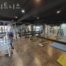 휴 휘트니스 이미지