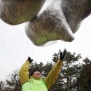 &#34;내가 탈북한 후 숙부들이 고문으로 사망했다는 소식에 삐라 운동 시작&#34; 이미지