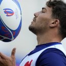 À la Une: coup d'envoi de la Coupe du monde de rugby en France 이미지