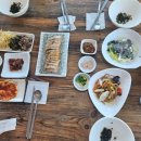산아래보쌈，칼국수 이미지