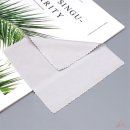 푸른안경 이미지