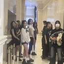 잠실 롯데시네마에서 영화 예매하는길에 엔믹스 봤었네요 ㅋㅋ 이미지