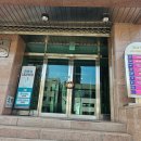 [서울 혼카페]사색하기 좋은 카페,&#39;블루도어북스&#39; 예약제 서점(6호선 이태원역)
