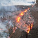 Hawaiian Volcano Erupts, Producing Fiery Images but No Damage 이미지