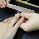 손톱하는뇨자 이미지