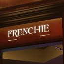 프랜치(Frenchie) 이미지