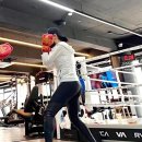 56세 김혜수의 몸매 관리 이미지