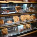 행복한 토스트 이미지