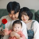 꾸미지홈 | 강릉 홈스냅 촬영 후기 – 집에서 아기와 함께, 자연스럽게