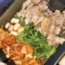 이태원더고깃집 | 이태원 고깃집 찰만생대패 | 회식·모임하기 좋은 생대패삼겹살 맛집