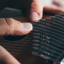 엄지피아노 칼림바 이미지