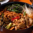 아무도없소 | 군자역 버릴게없소 곱창전골 전문점 내돈내산, 곱 가득한 국물에 소주 한잔