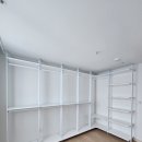 연산자이아파트경로당 | 부산 연산자이아파트 무타공드레스룸 작은방거울문 설치 시공 가격 일광선반