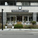 전주 태평동, 빵 냄새 가득한 예쁜 카페 태리단길카페에 가다