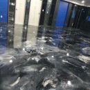 블랙앤화이트 PC방 이미지