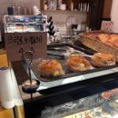 웨스트사이드 | [경성대 카페/대연동 카페]소금빵 크림도넛 존맛 ‘웨스트사이드’
