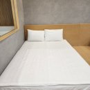 레드 하우스 이미지