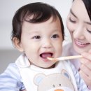 아기숟가락 이미지