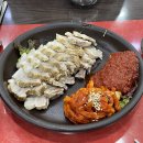 항아리보쌈돌돌이김치 이미지