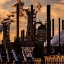 플라스틱 재앙, 재활용 아닌 생산·사용 감축이 해법 이미지