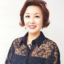 가을꽃 겨울나무 이미지