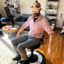 VR로 떠나는 모험 이미지