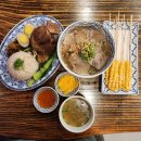 현대족발 | 가산동 맛집 콘타이 현대아울렛 가산점 태국식 족발덮밥 쌀국수 후기