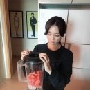 오상진 아내 김소영, 집에서 수박주스 만들기 도전…"요즘 내 삶의 낙" 이미지
