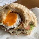 젬컴 - 동래구 중앙대로 1393 | 가는 길 햄버거 맛집 Bar Trisquel 추천 • 팔라스데이 사립 알베르게 San Marcos • 우젬컴백