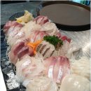 사계절 바다 맛집 이미지