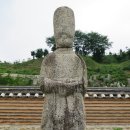 용화사 석조보살입상 이미지