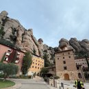 하얀마을 경로식당 | 바르셀로나 근교 필수 코스! 몬세라트 시체스 투어 찐후기 (하루에 산과 바다 모두 정복)